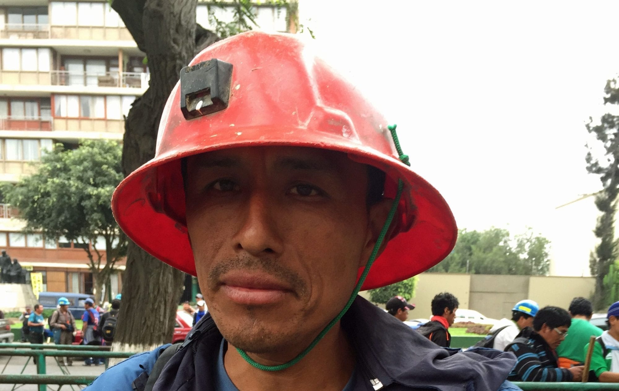 Striking Mineworker Injured, 6 Arrested in Peru