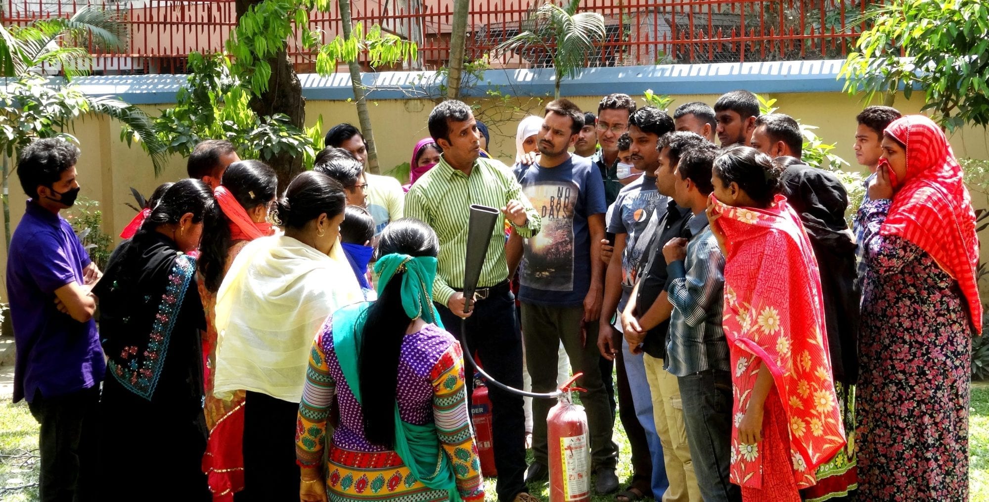 Union leaders participate in the Solidarity Center’s 10-week fire safety certification course. Credit: Solidarity Center