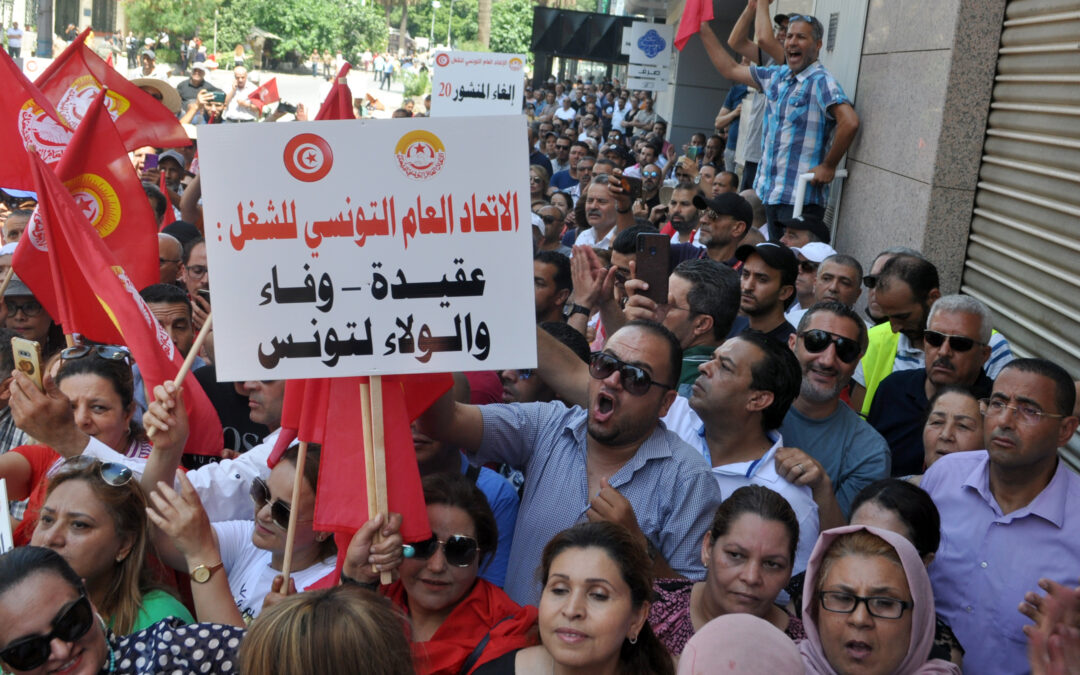 Hundreds of Thousands of Tunisian Workers Strike to Save Their Livelihoods