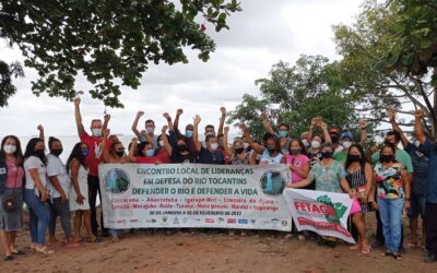 Indigenous community members and CUT union leaders in Brazil campaigned to end the Araguaia-Tocantins waterway dredging project that would have damaged livelhoods and the environment.